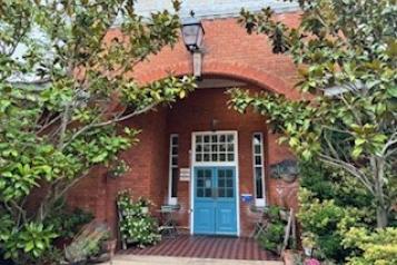 Photo of Hillcroft from the outside